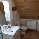 农家乐 Pod Kasztanami
