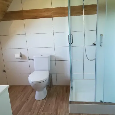 Pod Kasztanami Międzylesie