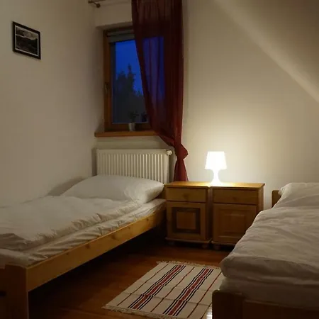 Pod Kasztanami Międzylesie