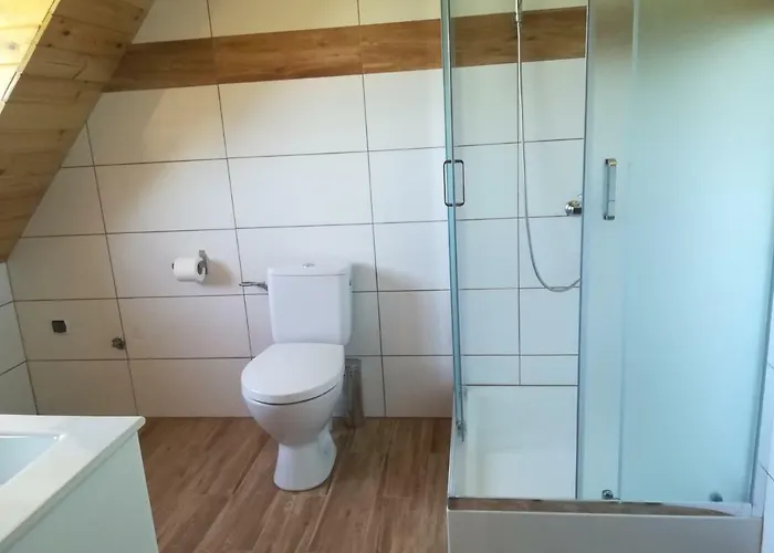 Pod Kasztanami Międzylesie