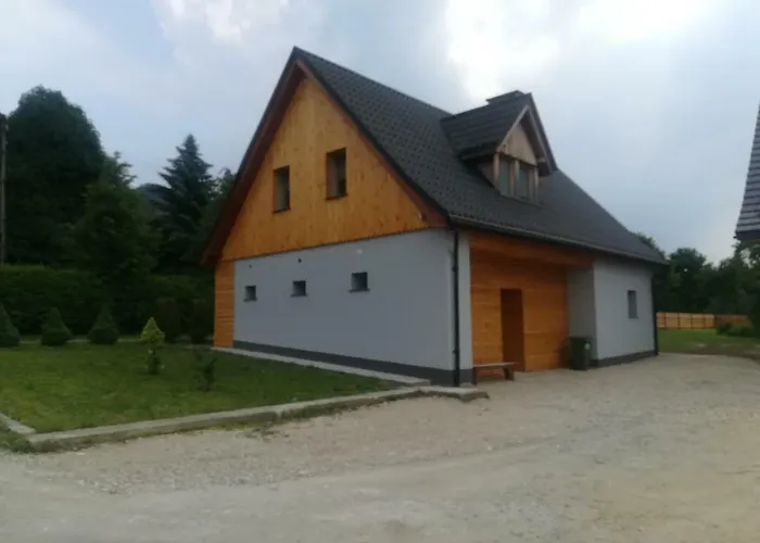 Pod Kasztanami Międzylesie